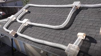 Un fost tehnician NASA, inspirat din  „Mission Impossible”, a conceput un traseu pentru veverițele care i-au invadat curtea