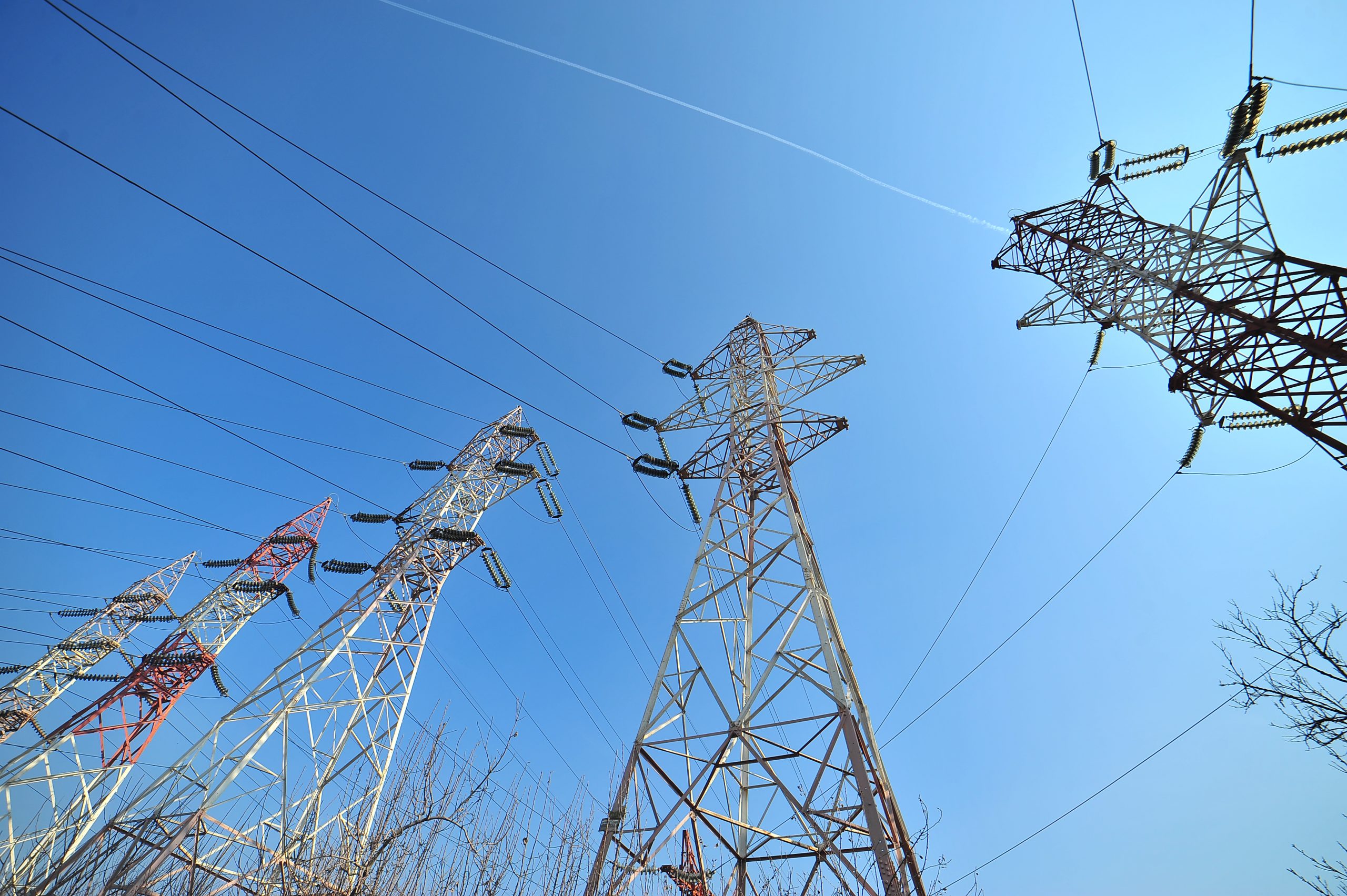 Sectorul energetic din România, într-o continuă transformare. Ce spun specialiștii din domeniu? „Avem soluții, dar nu se trece la acțiune”