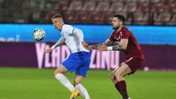 Fanii se pot întoarce pe stadion în Liga 1. Câţi suporteri ar putea fi la derby-ul Craiova – CFR Cluj