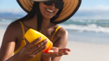 Alimentele care prelungesc bronzul. Recomandările medicului dermatolog și ale consultantului în nutriție