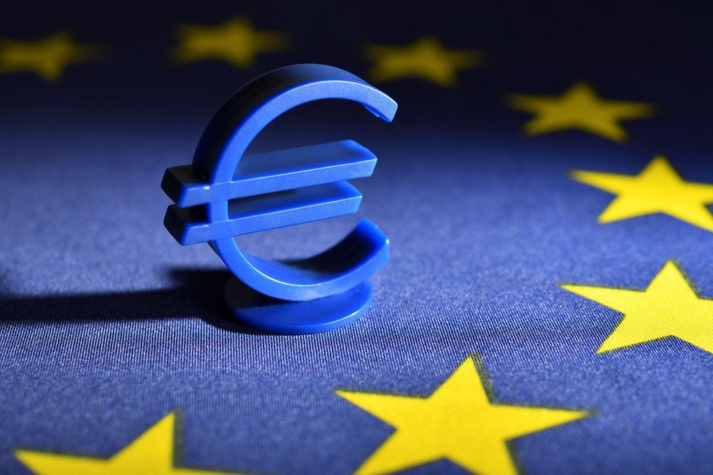 România absoarbe fonduri europene la același nivel cu Germania și mai mult decât alte state membre mai vechi