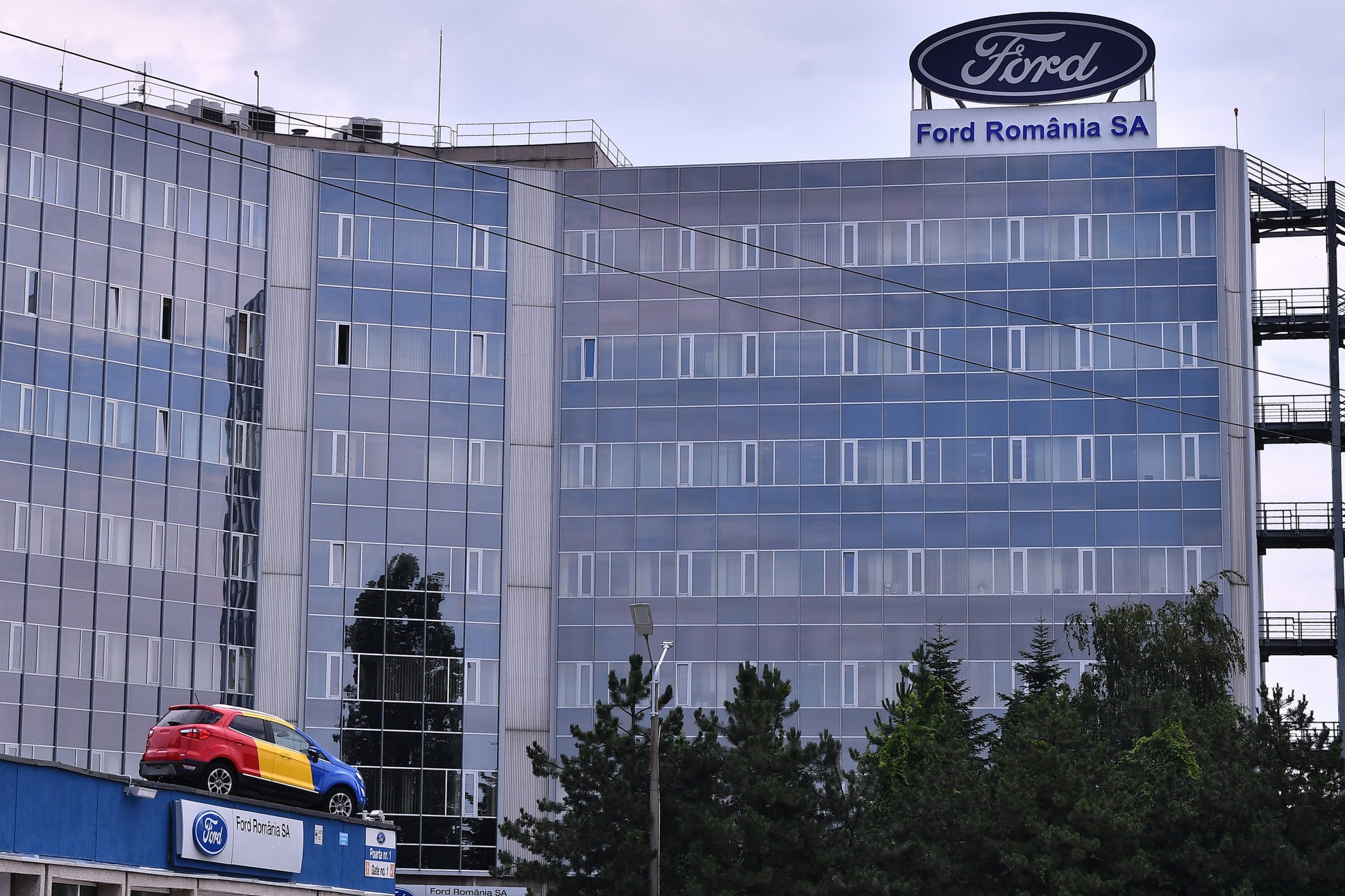 Ford face investiţii de 300 de milioane de dolari la fabrica de la Craiova. În 2024 apare primul model electric