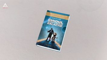 citEști. „Ghidul Autostopistului Galactic”, de  Douglas Adams