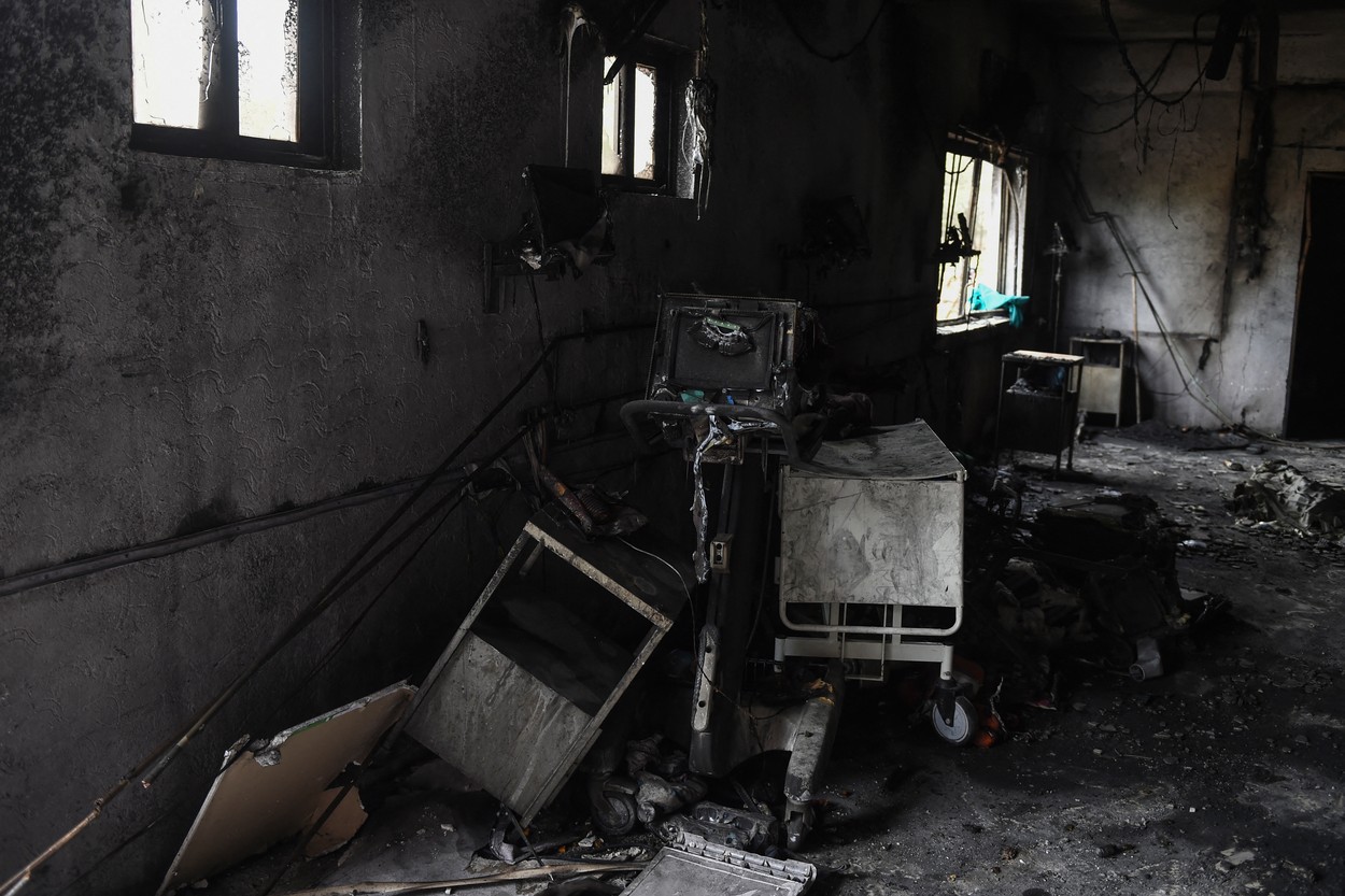 Incendiu la un spital Covid din India: 18 oameni au murit. Țara a înregistrat peste 400.000 de cazuri în ultimele 24 de ore