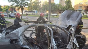 mașină carbonizată Arad