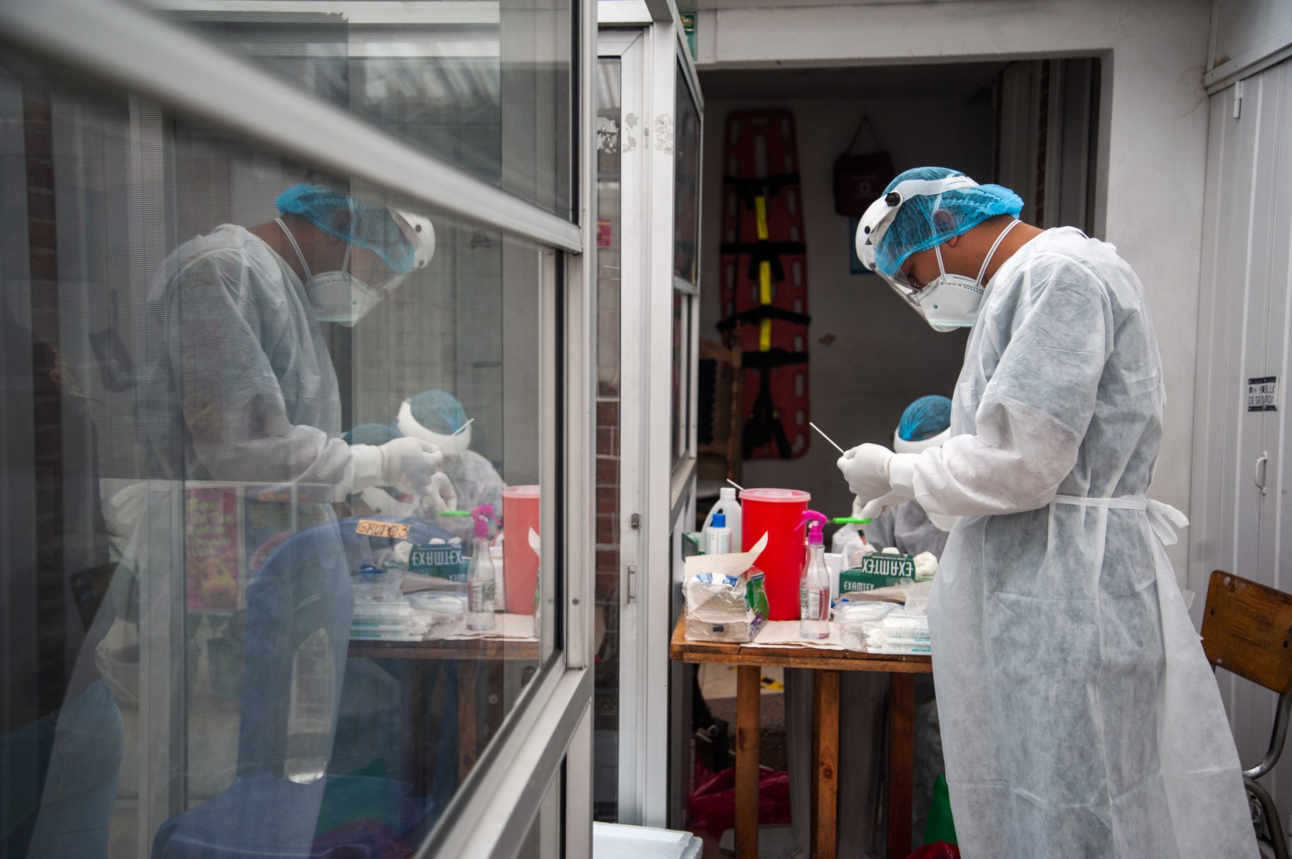 BILANȚUL ZILEI. Aproape 4.000 de cazuri noi de coronavirus, depistate în ultimele 24 de ore. Situația la ATI