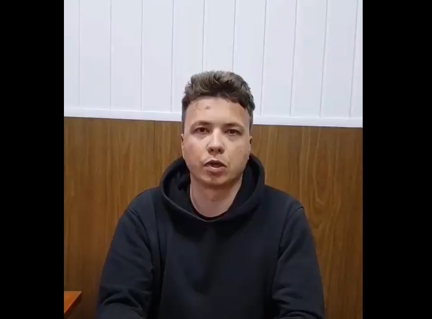 Expert în analiză comportamentală, despre gesturile lui Protasevici: Este într-o situație înscenată