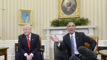 Barack Obama l-a numit pe Trump „un nenorocit corupt, un lunatic, porc rasist, sexist și un nebun de legat”