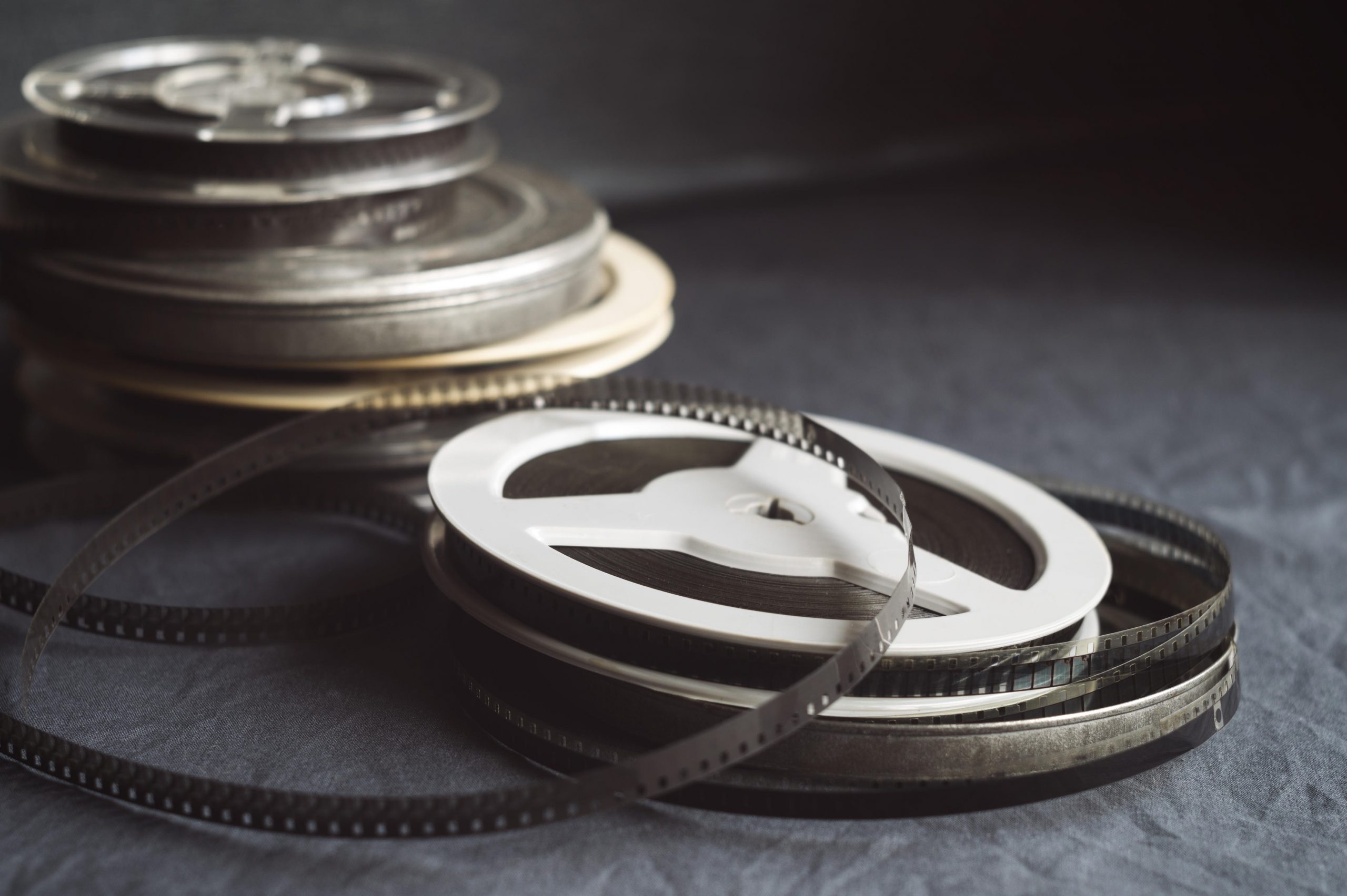 Filmele erotice ale secolului XIX, restaurate în format 4K prin intermediul inteligenței artificiale