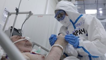 „Ciuperca neagră”, care desfigurează pacienții Covid din India, confirmată și în Rusia. Avertismentul specialiștilor