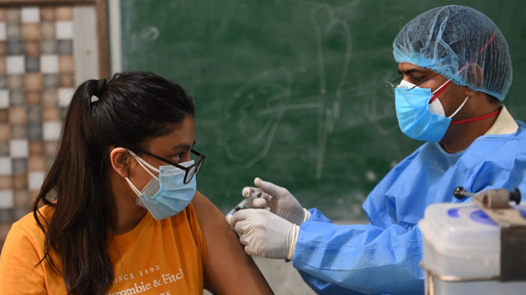 vaccinare India