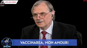 Valentin Stan: „Esența acceptării unui astfel de vaccin care nu e aprobat de procedura standard indică foarte clar că nu poate nimeni să îți impună să te imunizezi”