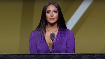 Kobe Bryant a fost introdus în Hall of Fame-ul baschetului. Discursul emoționant al soției sale. VIDEO