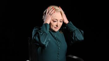 Viorica Dăncilă, ironizată după o postare făcută pe Facebook. Greșeala făcută de consilierul BNR