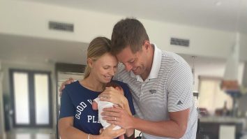 Fosta jucătoare de tenis, numărul 1 mondial, Caroline Wozniacki a anunţat naşterea fiicei sale Olivia