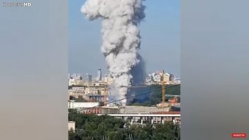 VIDEO. Explozie spectaculoasă la un depozit plin cu petarde din Moscova