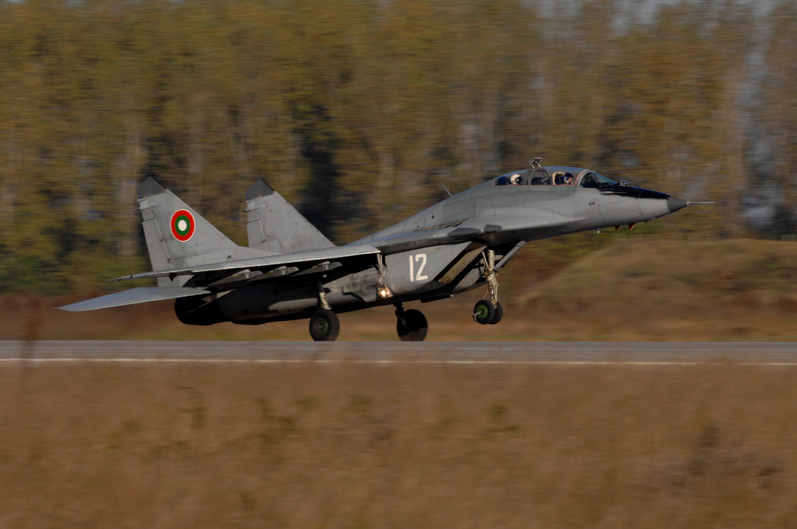 Un avion de luptă MiG-29 al Bulgariei s-a prăbuşit în Marea Neagră