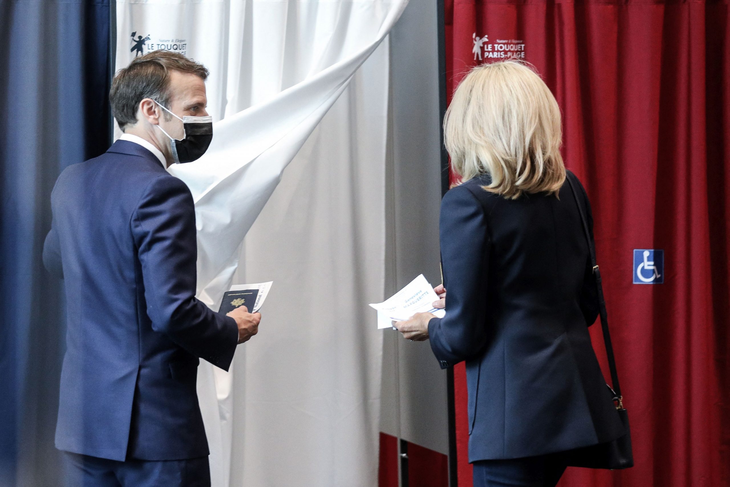 Alegerile regionale din Franța: Doar 12% dintre cei cu drept de vot s-au prezentat la urne în prima parte a zilei