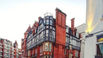 VIDEO. Bugatti a prezentat o nouă versiune de Chiron. În mai puțin de trei secunde ajunge la 100 de km. pe oră