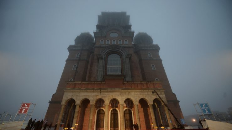 Guvernul a alocat, pe ascuns, 20 de milioane de lei pentru construcția Catedralei Mântuirii Neamului