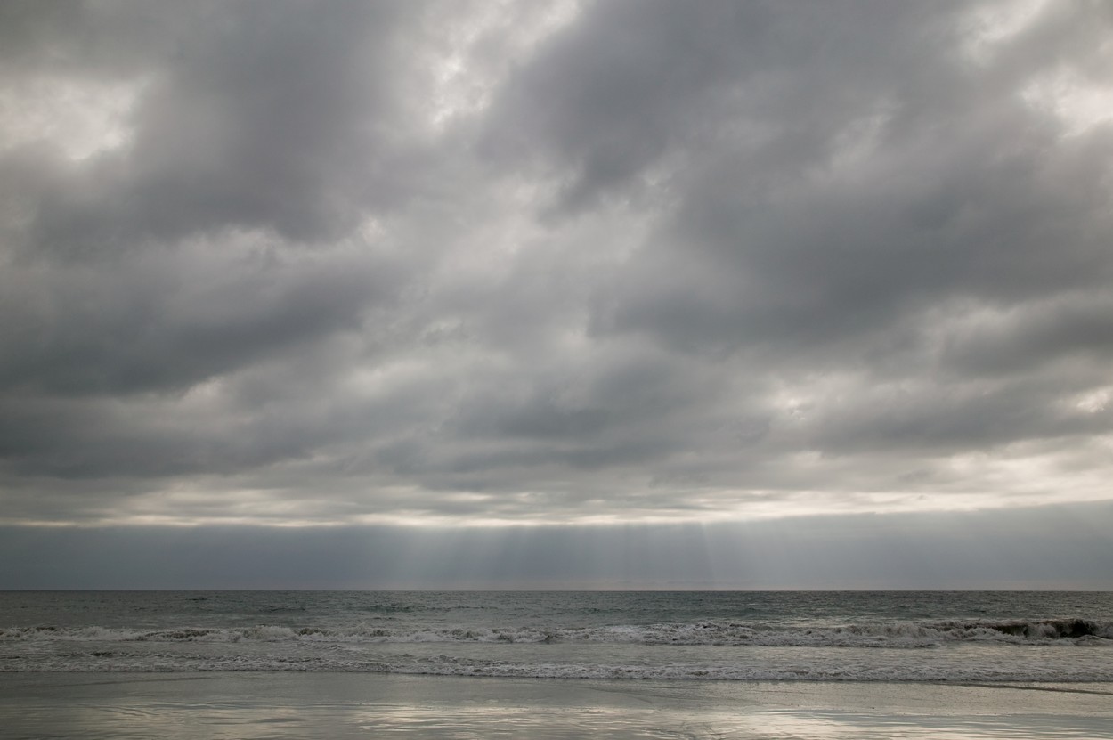 METEO, 3 iunie 2021. Vremea se încălzește ușor, dar nu scăpăm de ploi