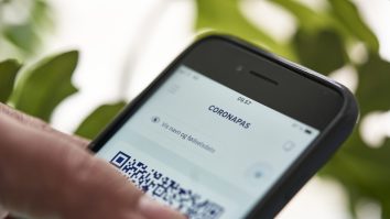 Certificatul digital al UE privind COVID-19 va fi obligatoriu pentru personalul medical