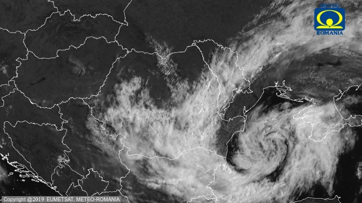 România, lovită de un ciclon format în Marea Neagră. Ce fenomene extreme va aduce