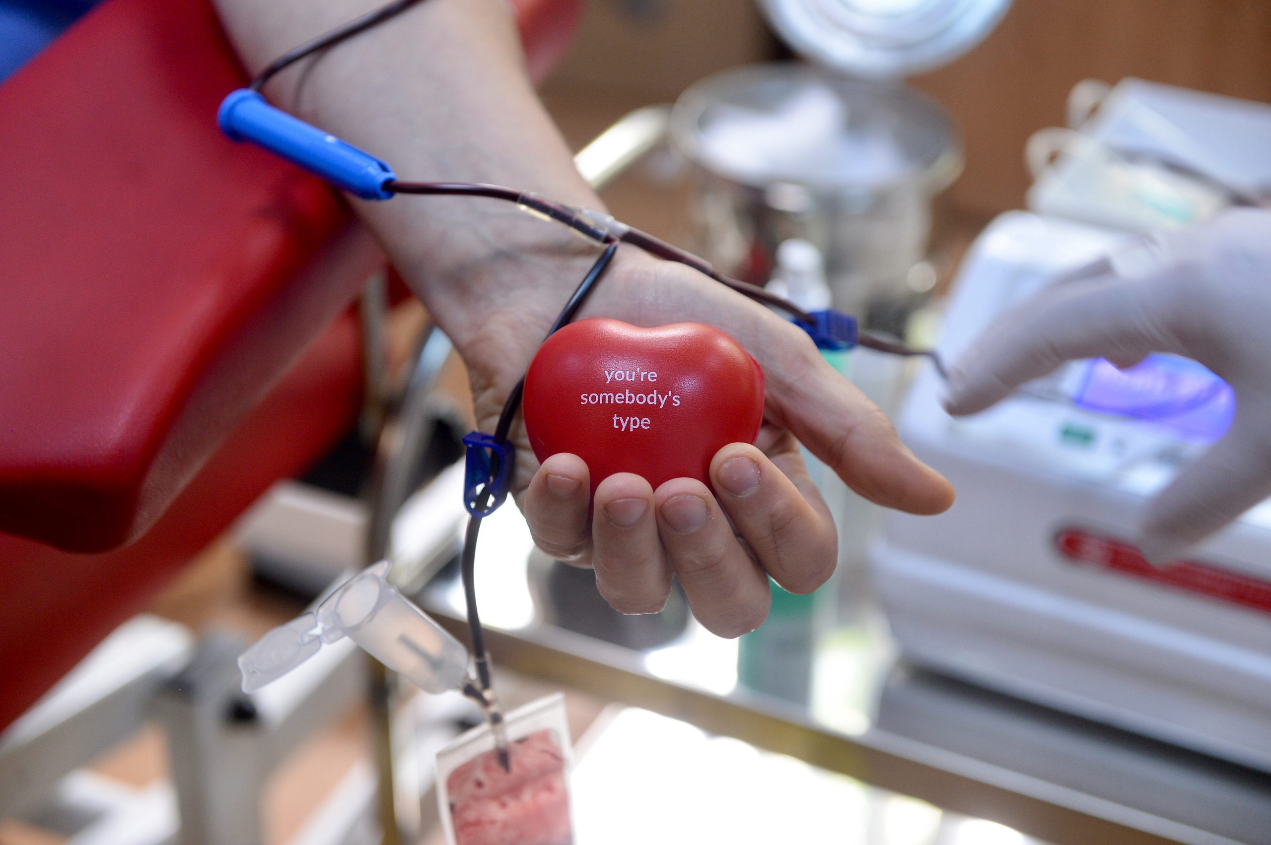 Doar 1,7% dintre români donează sânge. Medic: „Principala problemă este lipsa informaţiei corecte”