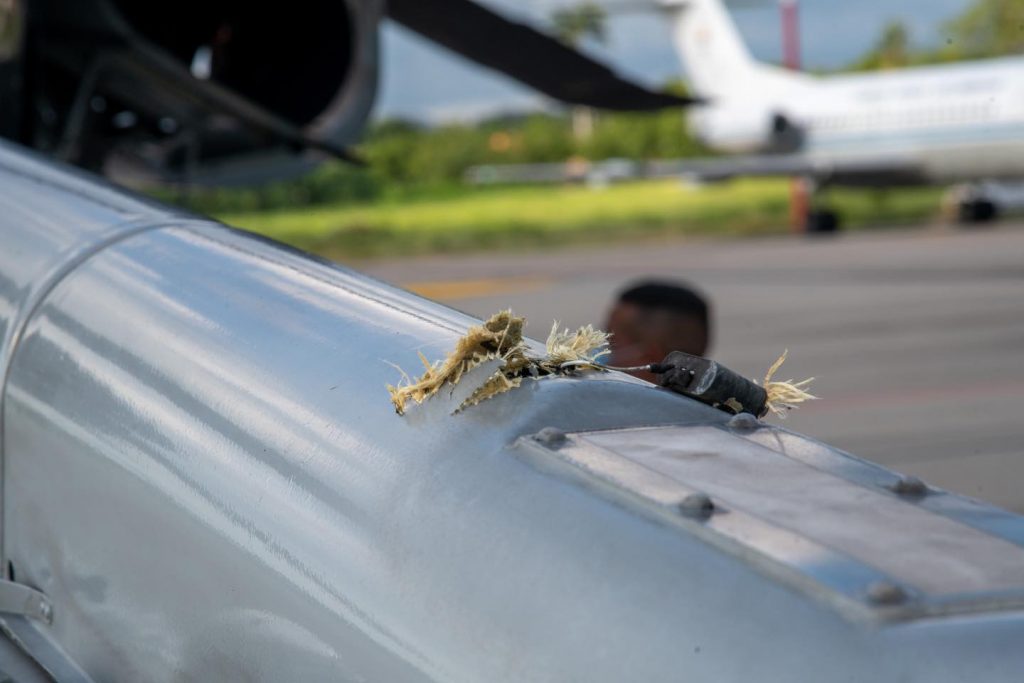 Elicopterul președintelui columbian Iván Duque, lovit de gloanțe când zbura aproape de Venezuela. Foto: Presidencia de la República de Colombia