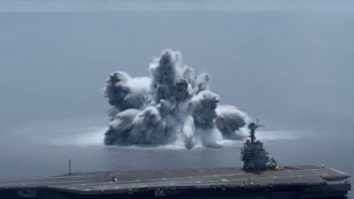 Explozie cu puterea unui cutremur de 3,9 pe scara Richter, provocată în timp ce armata SUA testa un portavion. VIDEO