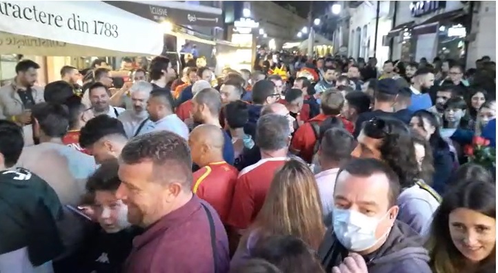 Campionatul European aduce victorii și pentru cei care dețin afaceri. Fanii Austriei și Macedoniei de Nord au umplut Centrul Vechi zilele trecute