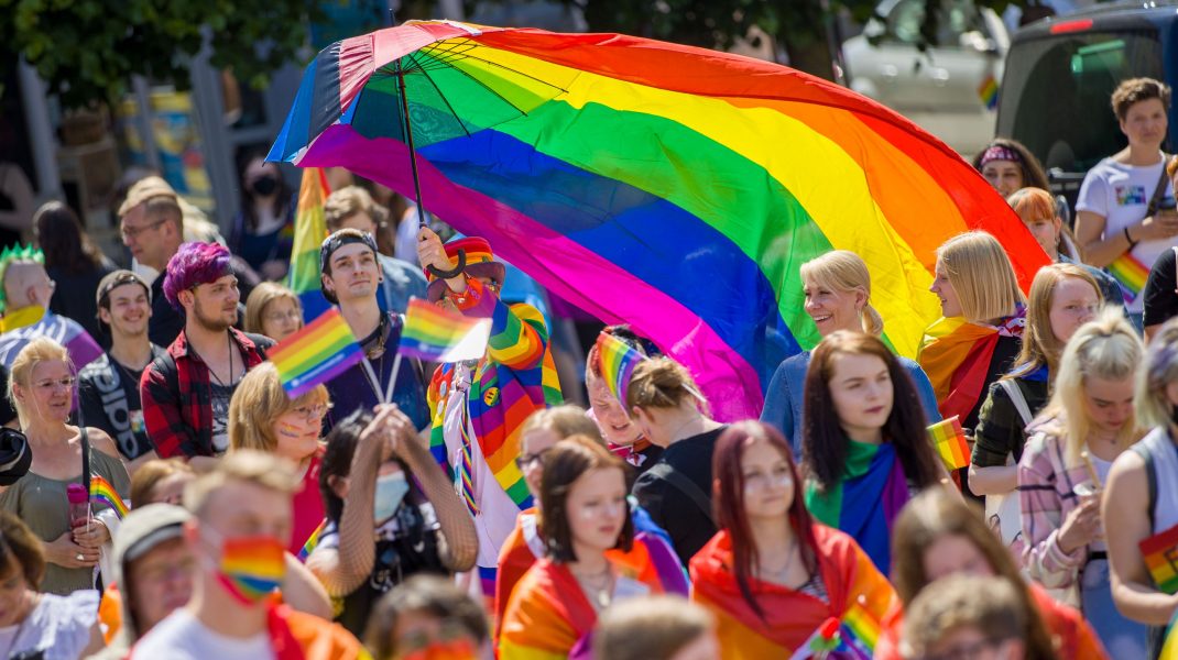 paradă pride