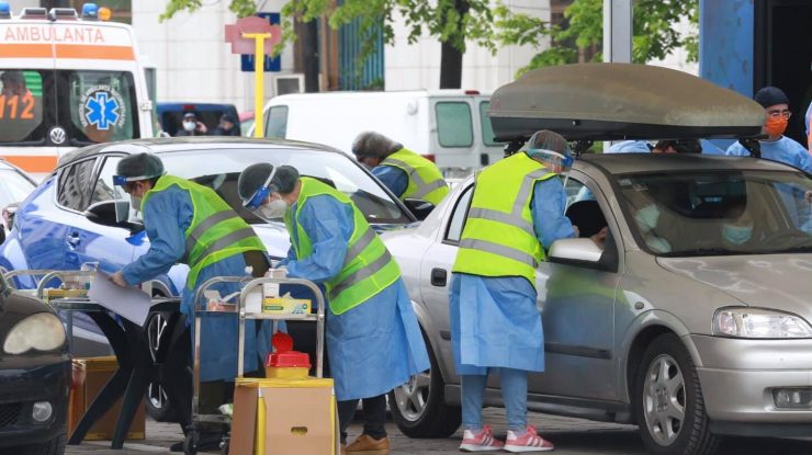 Persoane vaccinate anti-COVID la maratonul vaccinării.