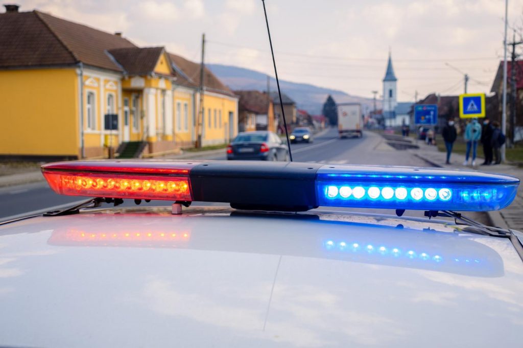 masina de politie intr-un oras din transilvania