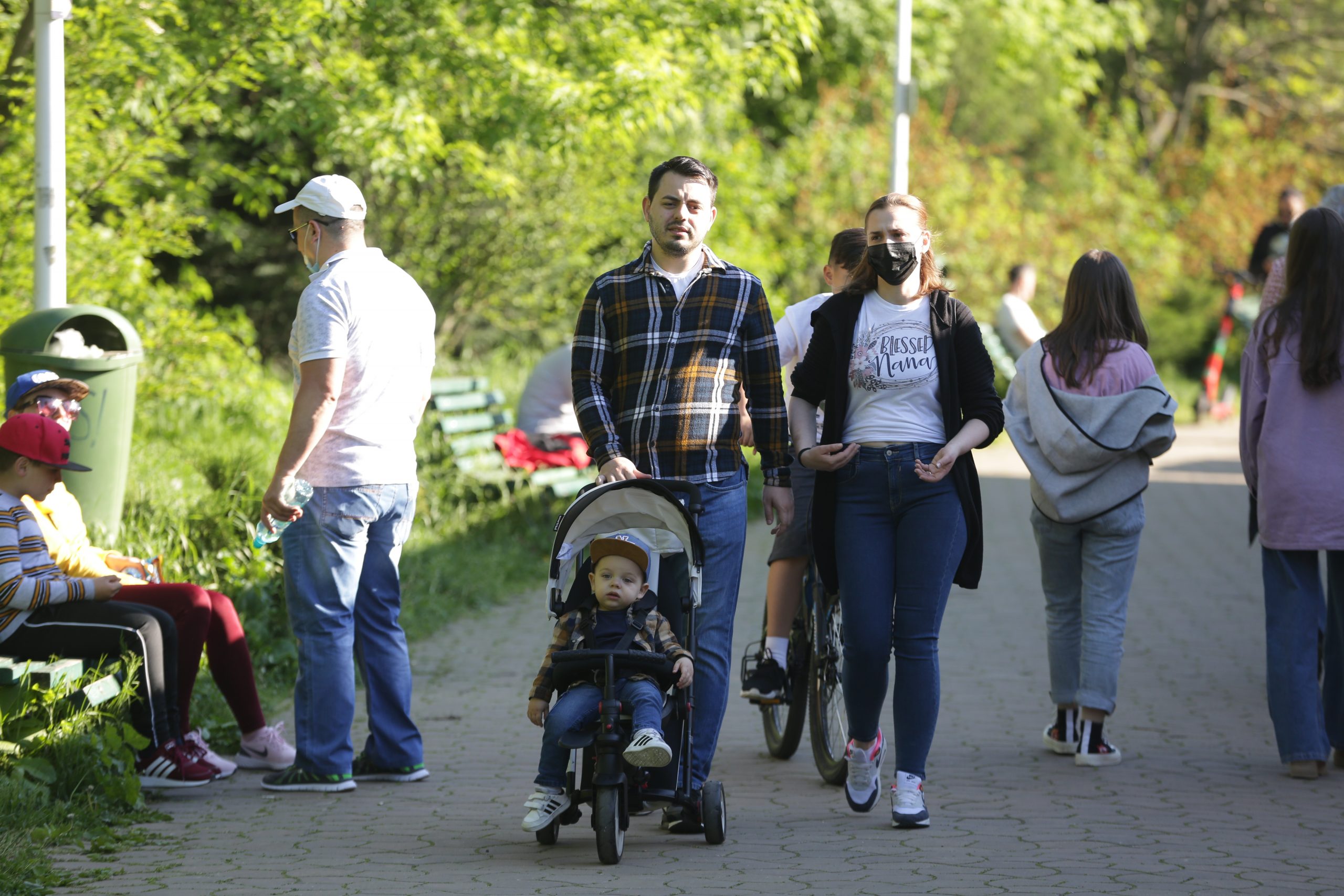 Internetul compară normele culturale din America cu cele din Europa