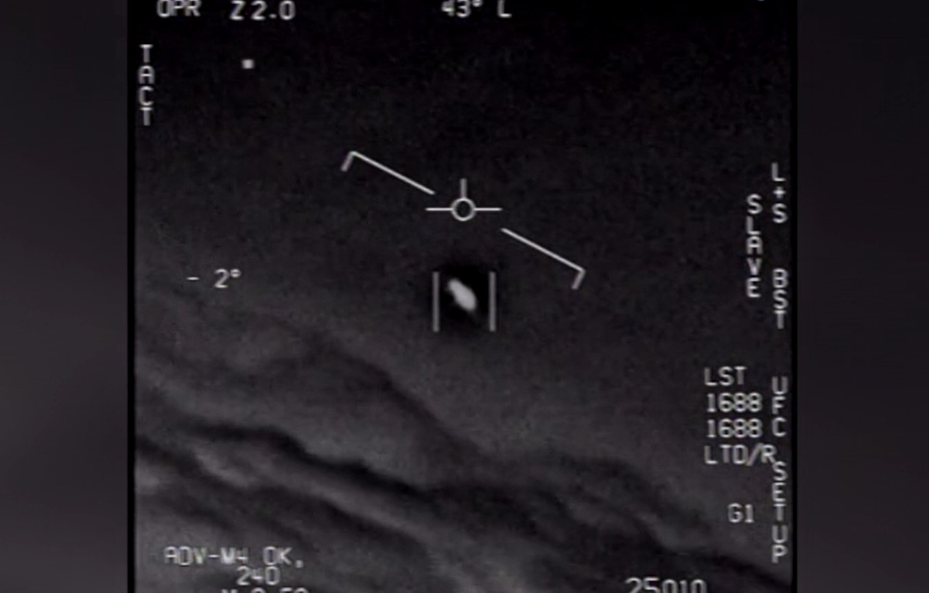 Concluziile raportului despre OZN-uri: Guvernul „nu-și poate explica” cele 143 de obiecte zburătoare misterioase apărute deasupra Americii