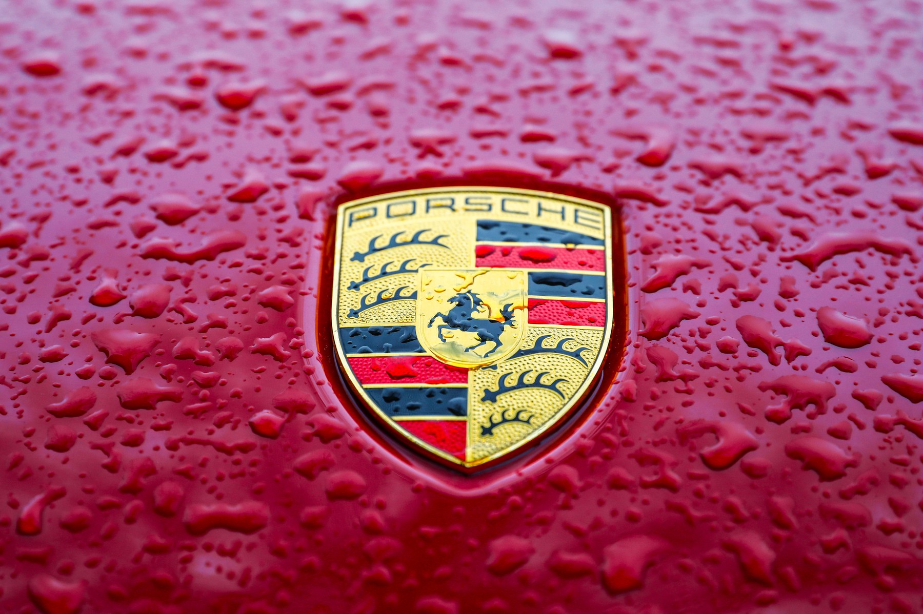 Porsche deschide un nou centru în România. Anunțul a fost făcut de primarul orașului