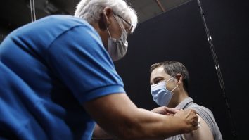 Bilanțul vaccinării. Peste 13.000 de români s-au vaccinat în ultimele 24 de ore