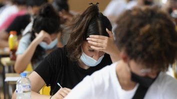 Bacalaureat 2021. Elevii susțin azi proba la alegere a profilului – Subiectele la Geografie și Informatică