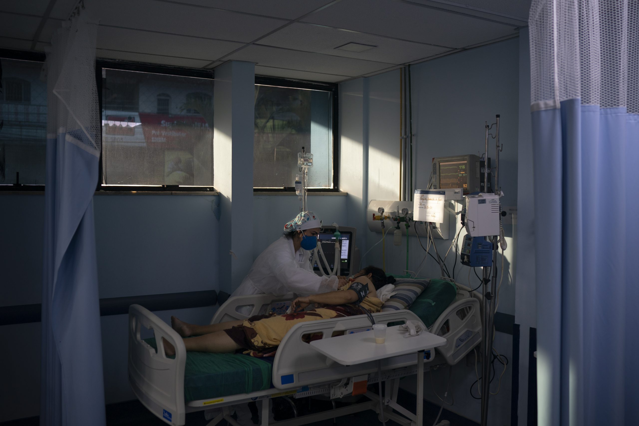 Medicul Radu Țincu, despre varianta Delta în România: „Nu avem foarte multe secvențieri și nu avem o imagine reală asupra fenomenului”