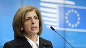 Europenii mai au două săptămâni până când varianta Delta va deveni dominantă. Comisarul european pentru Sănătate spune cum ne putem apăra