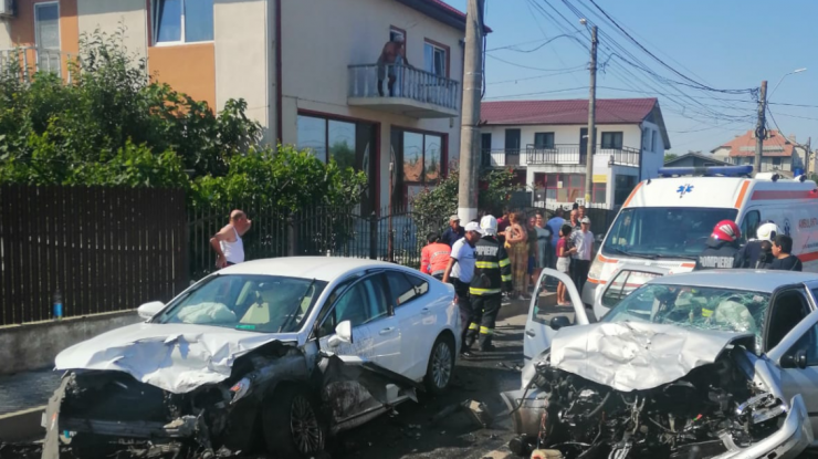 Accident cu șapte răniți în comuna 23 August din Constanța.