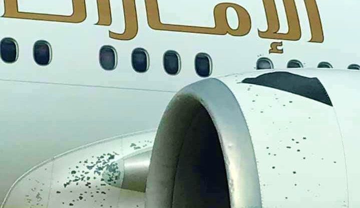FOTO. Un avion Emirates a aterizat de urgență după ce a fost ciuruit de grindină