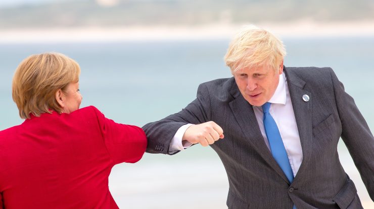 Boris Johnson s-a întâlnit cu Angela Merkel la Londra: „Împărtăşim valori comune”