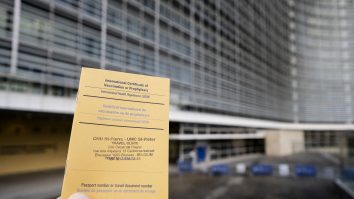 Vestul Europei decide ce face cu certificatul de vaccinare, România încă se gândește
