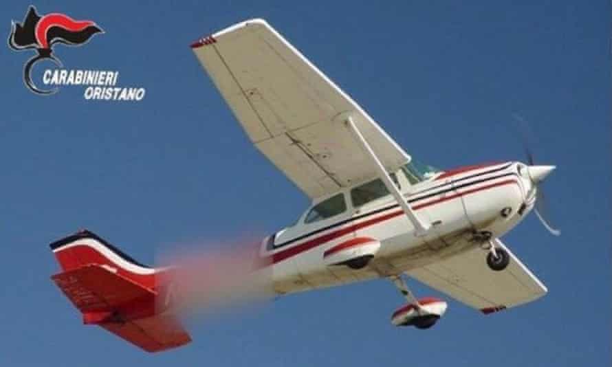 „Cadou” din cer. O familie din Sardinia s-a trezit cu droguri în valoare de 9 milioane de euro în casă