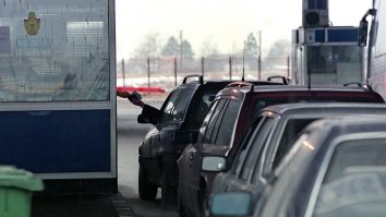 Aproximativ 5 milioane de britanici nu vor putea călători în UE din cauza vaccinului cu care s-au imunizat