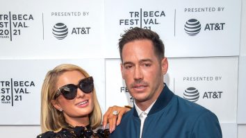 FOTO. Paris Hilton este însărcinată. Vedeta așteaptă primul copil cu logodnicul Carter Reum