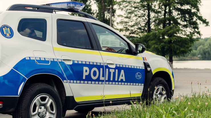 dacia duster masina de politie