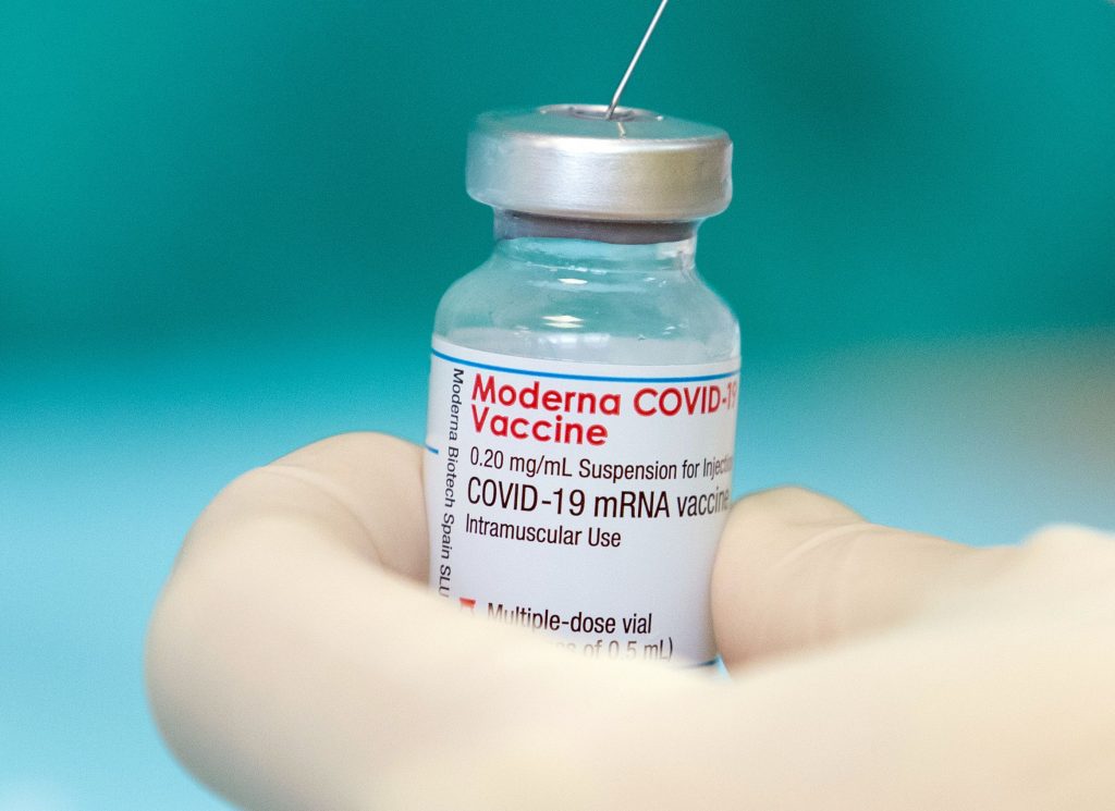 Doză de vaccin anti-COVID Moderna.